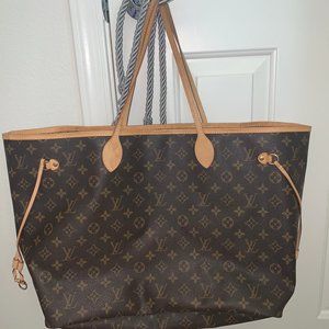 AUTHENTIC Louis Vuitton Neverfull GM